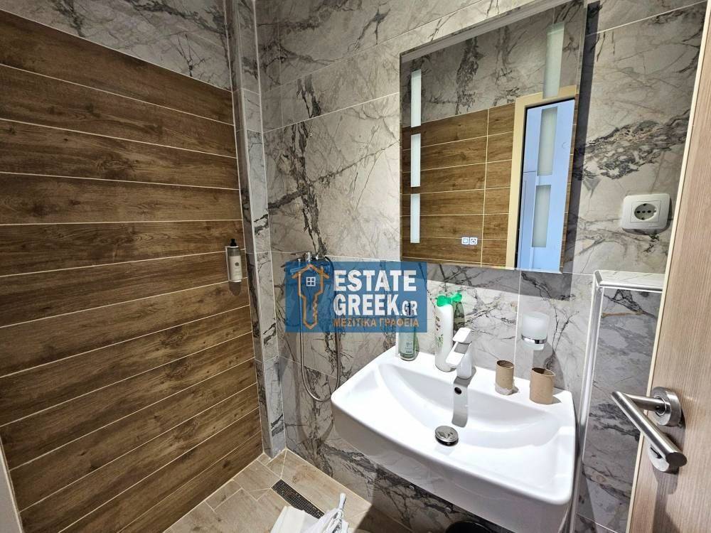 ★ Renovation 2023 ★ 8 rooms ★ Plot 2560 ★ Swimming pool  