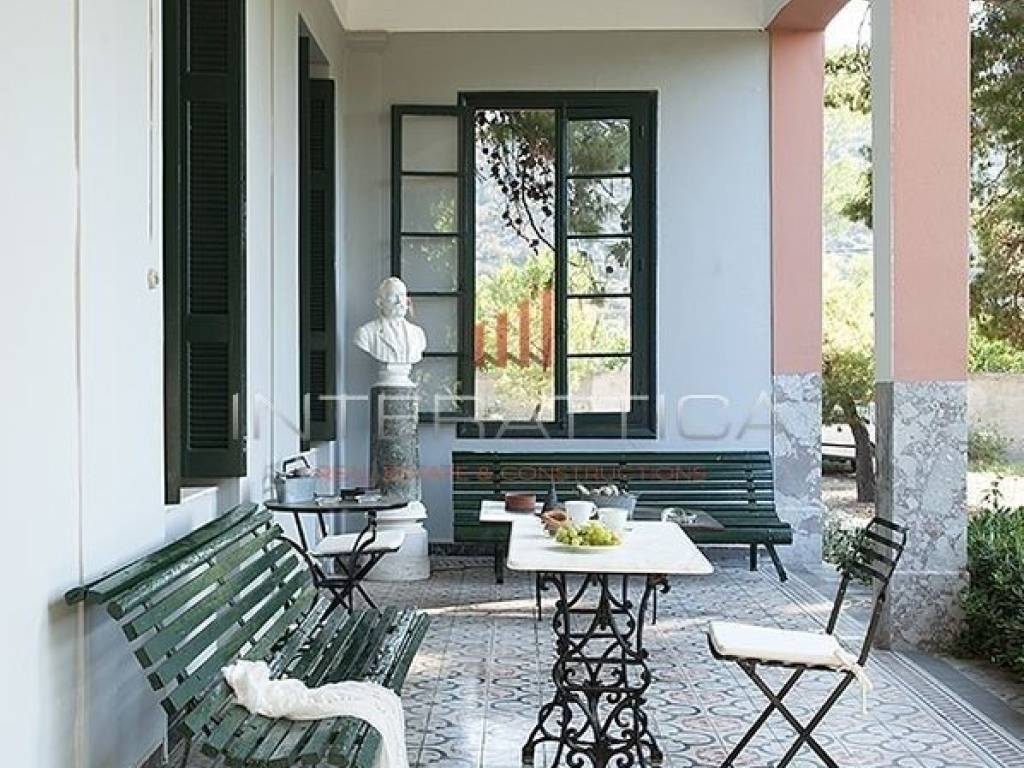 Εσωτερικοι χώροι