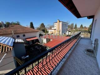 Θέα από μπαλκόνι