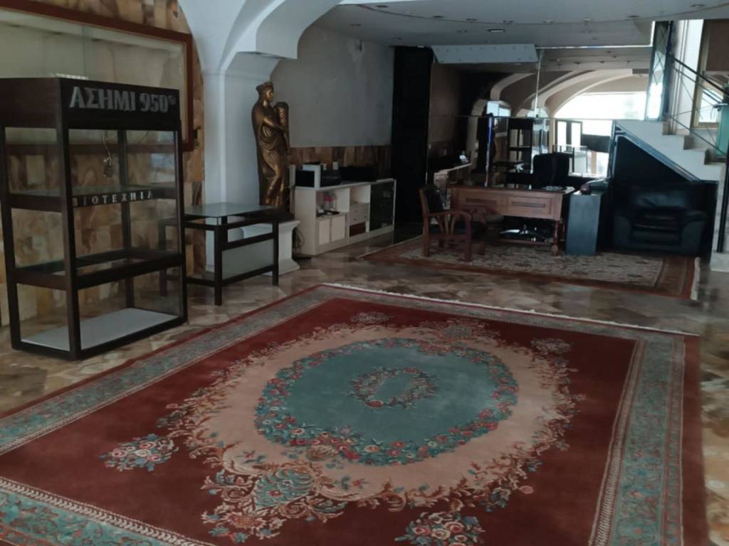 Εσωτερικοι χώροι