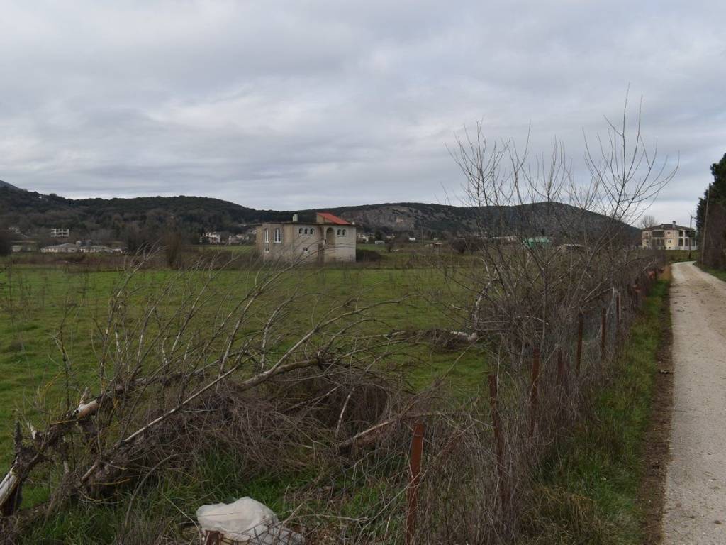 ΑΠΟΨΗ ΑΓΡΟΤΕΜΑΧΙΟΥ