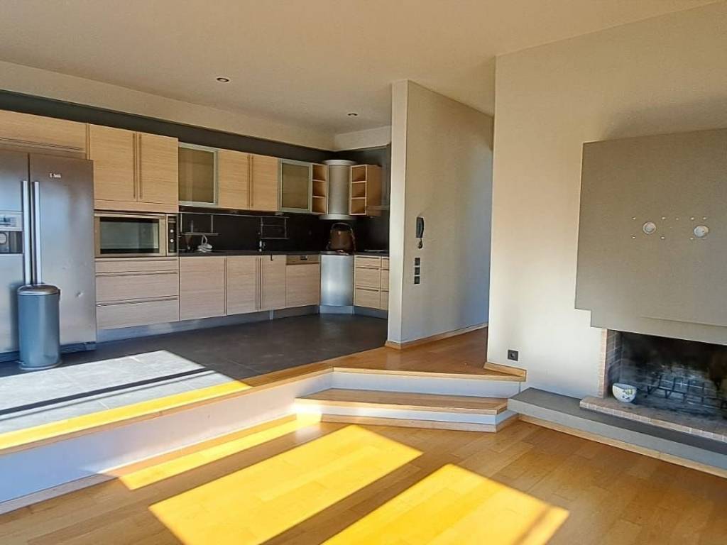 Koyzina kai deytero saloni isogeioy.