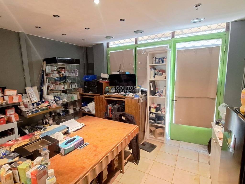 Εσωτερικοι χώροι