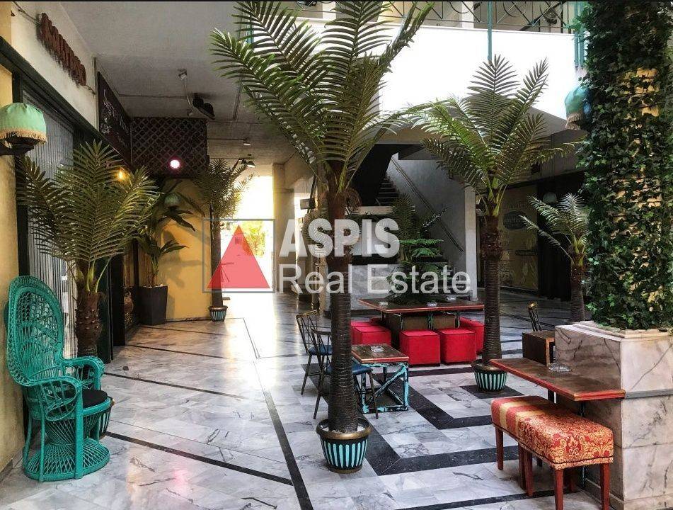 Εσωτερικοι χώροι