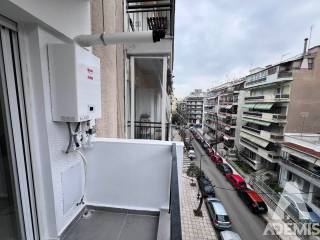 Εμπρόσθιο 105.000€