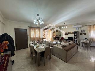 Saloni,koyzina,mpanio,apotheke