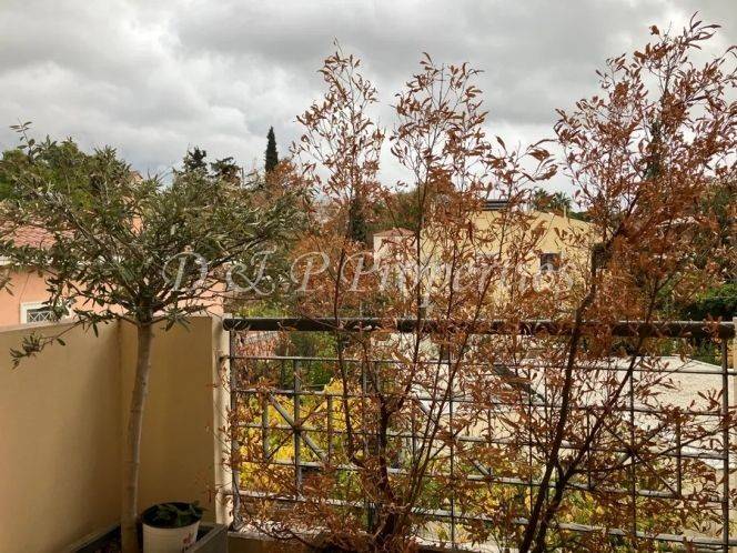 Θέα από μπαλκόνι