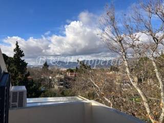 Θέα από μπαλκόνι