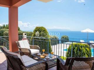 Θέα από μπαλκόνι