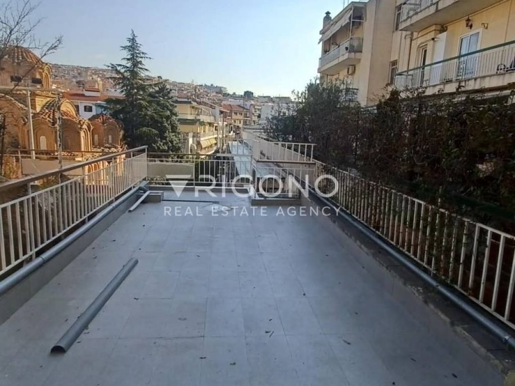 Θέα από μπαλκόνι