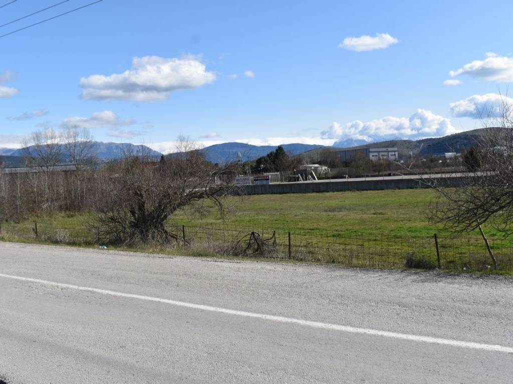 ΑΠΟΨΗ ΑΓΡΟΤΕΜΑΧΙΟΥ