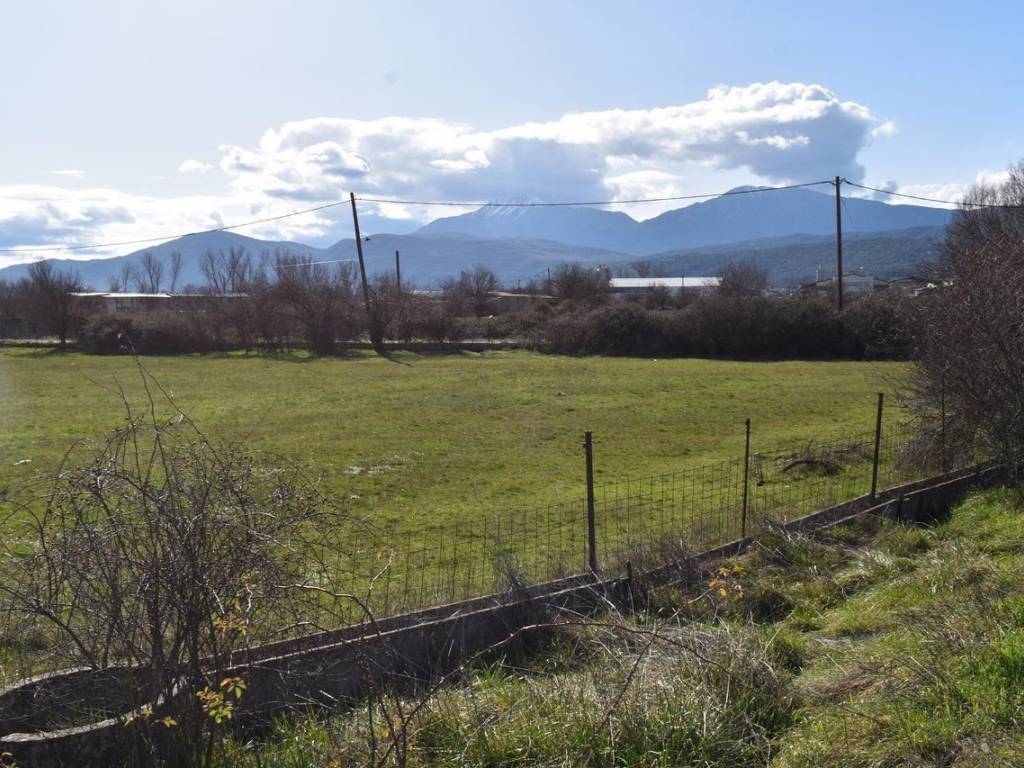 ΑΠΟΨΗ ΑΓΡΟΤΕΜΑΧΙΟΥ