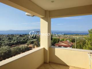 Μονοκατοικία με θέα Θάλασσα προς πώληση  στην Ευβοια.