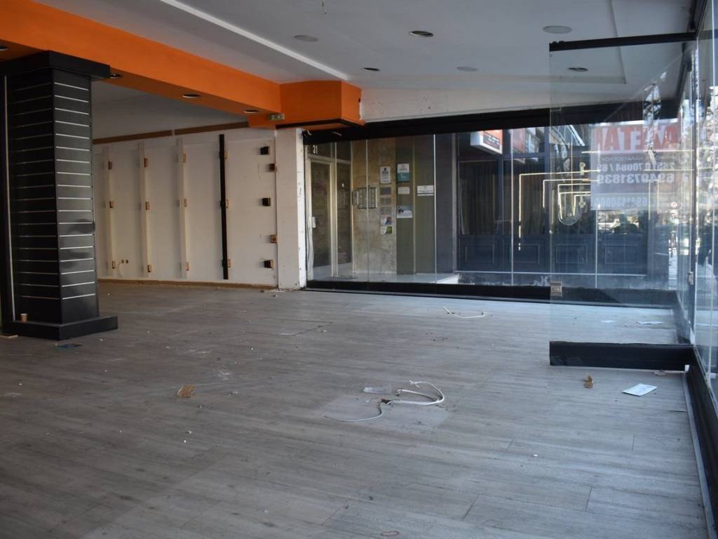 ΕΣΩΤΕΡΙΚΗ ΑΠΟΨΗ ΚΑΤΑΣΤΗΜΑΤΟΣ