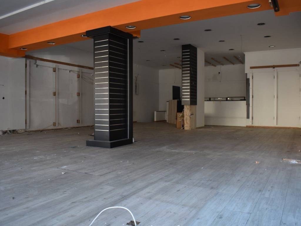 ΕΣΩΤΕΡΙΚΗ ΑΠΟΨΗ ΚΑΤΑΣΤΗΜΑΤΟΣ