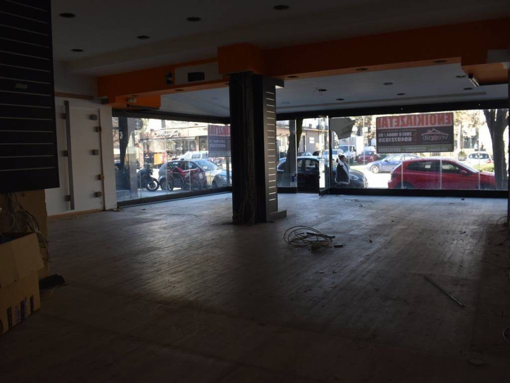 ΕΣΩΤΕΡΙΚΗ ΑΠΟΨΗ ΚΑΤΑΣΤΗΜΑΤΟΣ