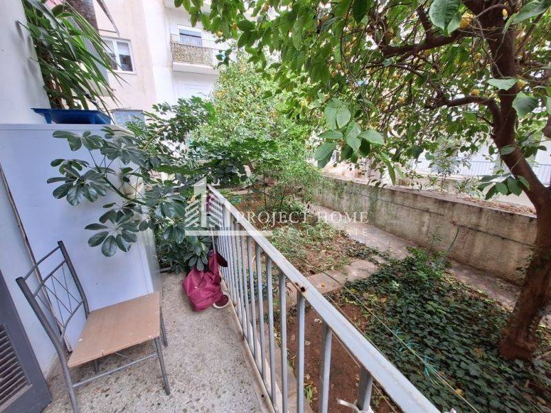 Θέα από μπαλκόνι