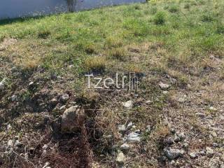 Άποψη οικοπέδου