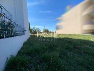 Άποψη οικοπέδου