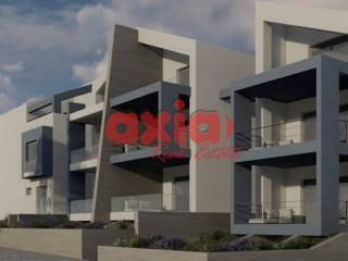 Πωλείται υπό κατασκευή μεζονέτα 80τ.μ. 2 επιπέδων με σοφίτα. Στον κάτω όροφο  υπάρχει 1 υπνοδωμάτιο , σαλονοκουζίνα και  μπάνιο. 