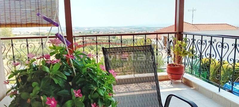 Θέα από μπαλκόνι