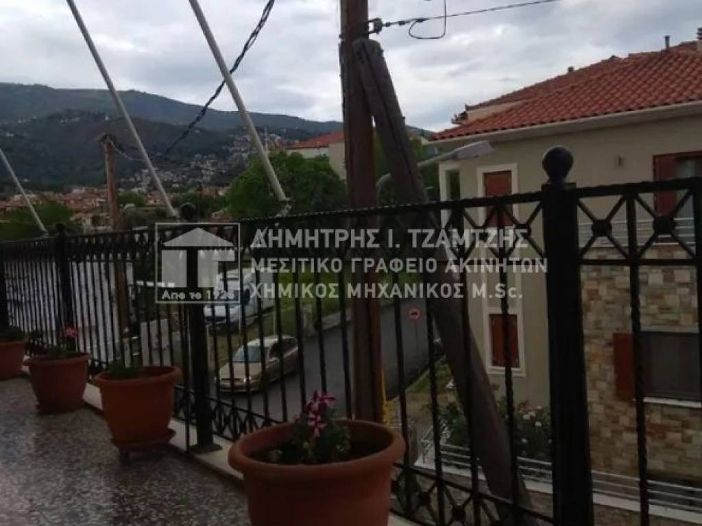 Θέα από μπαλκόνι