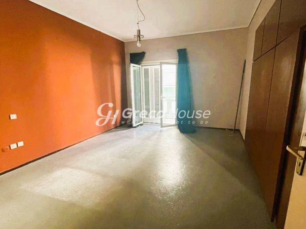 Προς Πώληση Φωτεινό Διαμέρισμα στο Παγκράτι – Πλατεία Μεσολο