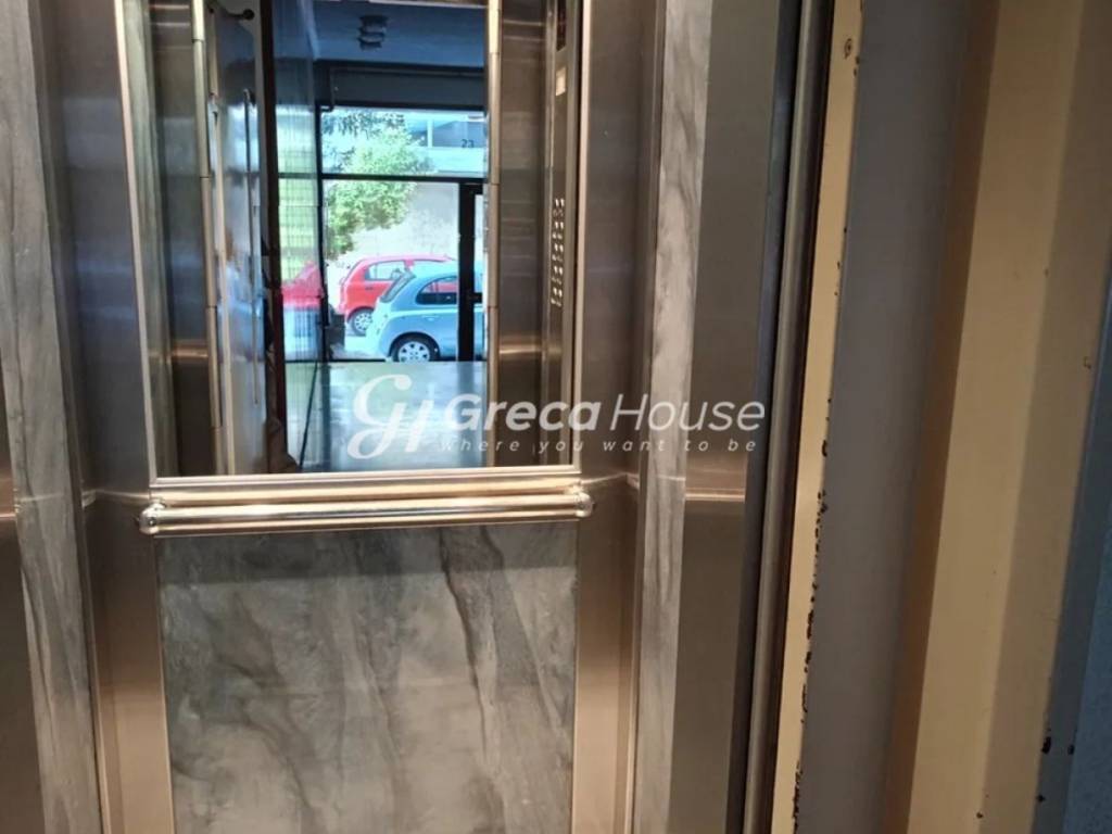 Προς Πώληση Φωτεινό Διαμέρισμα στο Παγκράτι – Πλατεία Μεσολο