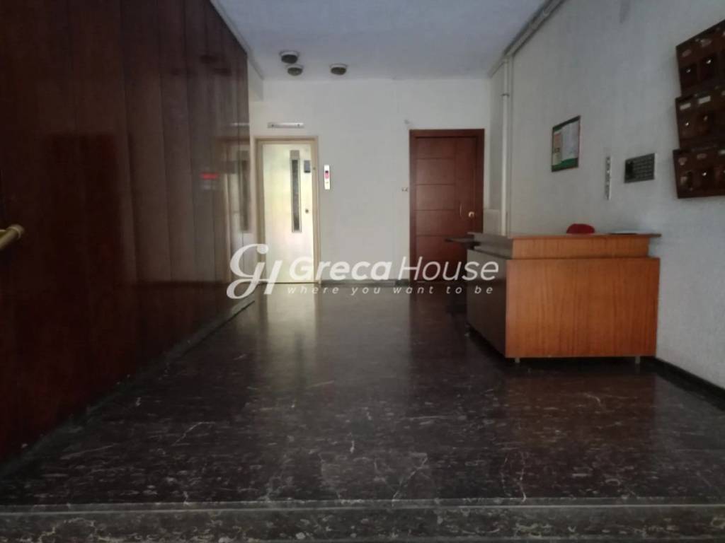 Προς Πώληση Φωτεινό Διαμέρισμα στο Παγκράτι – Πλατεία Μεσολο