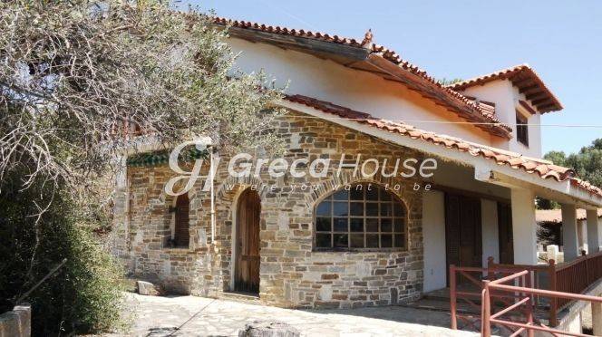 Seaside Plot with House for sale in Stira