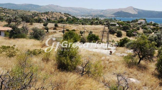 Seaside Plot with House for sale in Stira