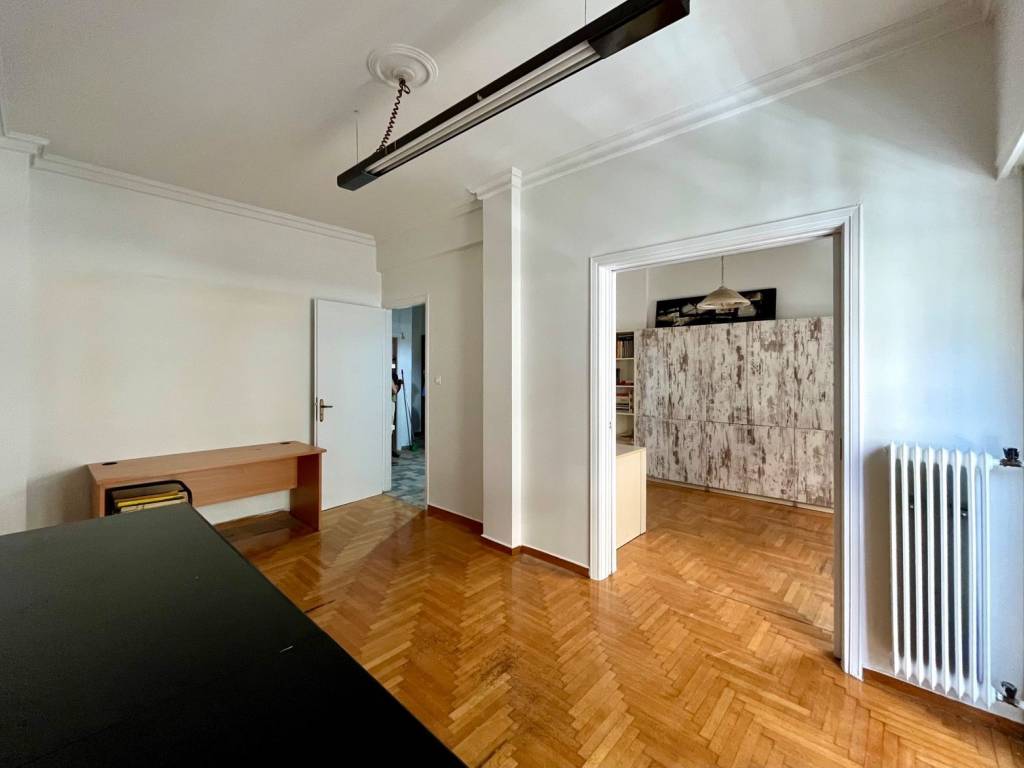 exarcheia_residential_apartment_for_sale