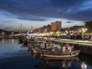 Παραθαλάσσιο Οικόπεδο στην Κάρυστο – Επενδυτική Ευκαιρία