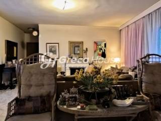 Μεγάλο Διαμέρισμα προς Πώληση στην Κυψέλη Φωκίωνος Νέγρη