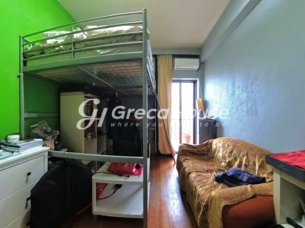 Μεγάλο Διαμέρισμα προς Πώληση στην Κυψέλη Φωκίωνος Νέγρη