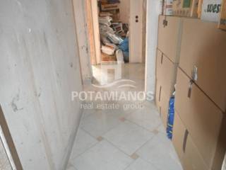 Διάδρομος,Προς Μπάνιο