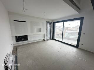 Forumland Real Estate, Σαλόνι με τζάκι