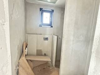 Forumland Real Estate, Μπάνιο με ντουζιέρα