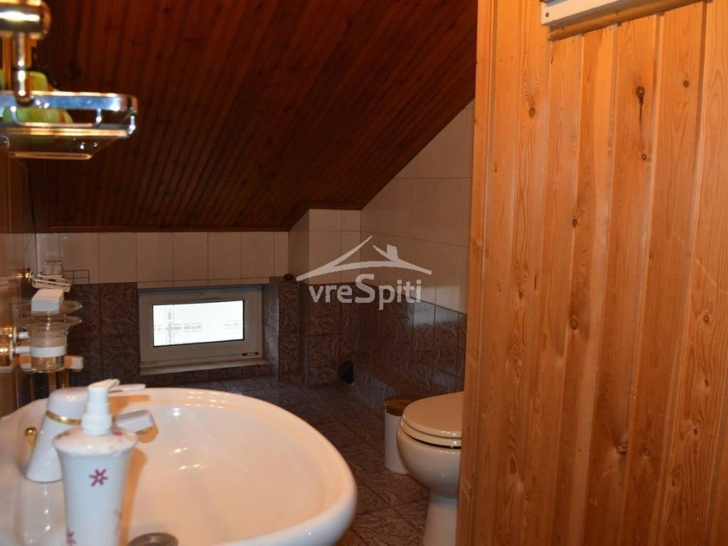 ΕΣΩΤΕΡΙΚΗ ΑΠΟΨΗ ΤΗΣ ΚΑΤΟΙΚΙΑΣ