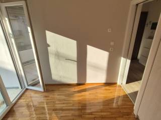 ΥΠΝΟΔΩΜΑΤΙΟ-ΣΑΛΟΝΙ