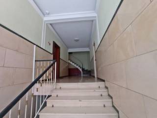 eisodos polykatoikias