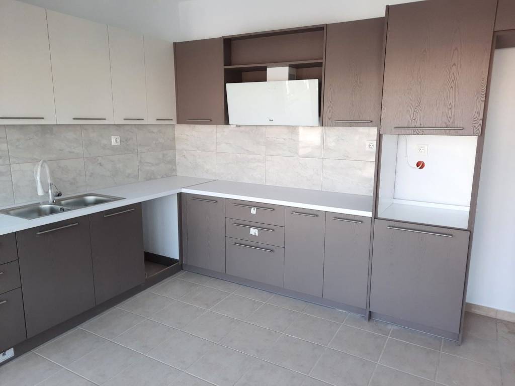 ΜΟΝΤΕΡΝΑ ΚΑΙ ΕΥΡΥΧΩΡΗ ΚΟΥΖΙΝΑ