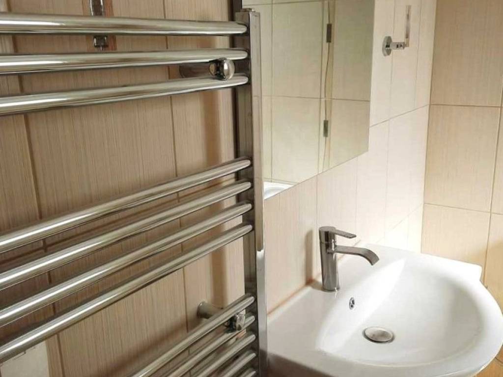 ME ANTLIA THERMOTETAS