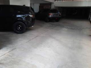 PARKING ΜΕ ΗΛΕΚΤΡΙΚΗ ΓΚΑΡΑΖΟΠΟΡΤΑ