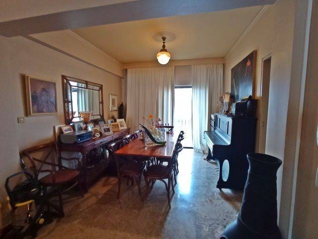 τραπεζαρια