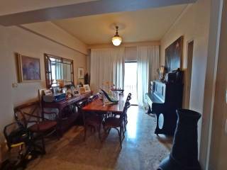 τραπεζαρια