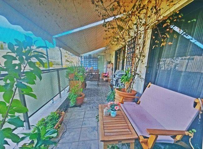 βεραντα προσοψης