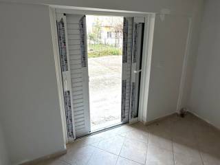 PHOTEINOI, ANETOI CHOROI