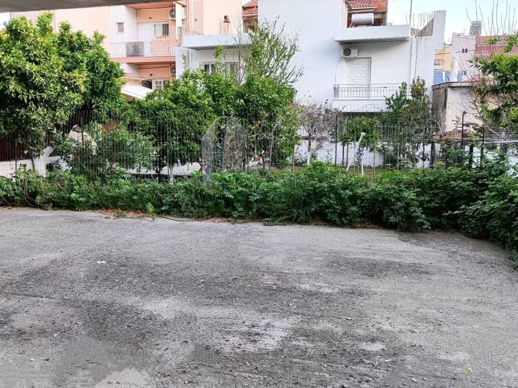 TO DIAMERISMA ECHEI MONADIKE PROSBASE STON AKALYPTO!