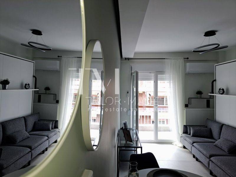 Σαλοκουζίνα,Λεπτομέρειες